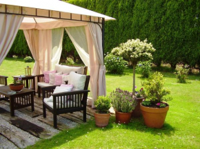 Hotels in Busto De Bureba